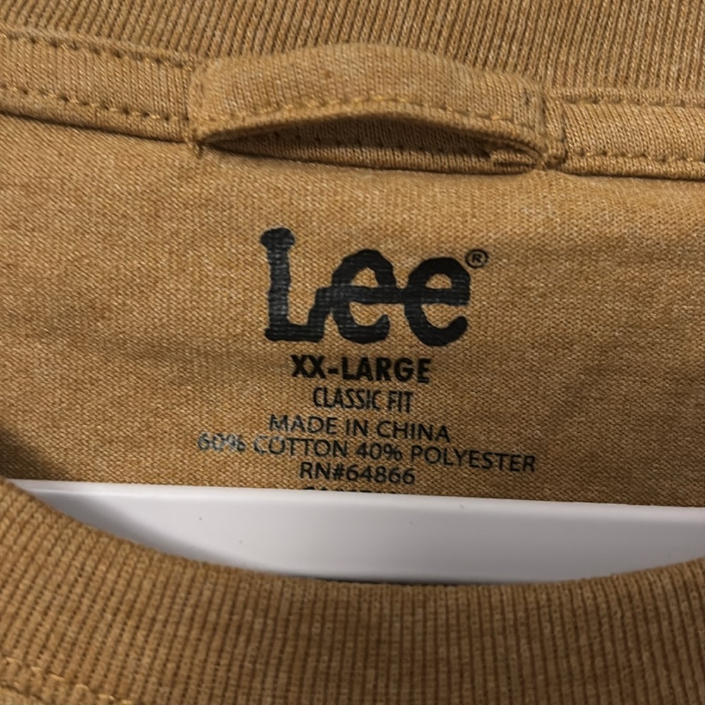 Lee Men's Brown T-Shirt - Picture 2 of 5